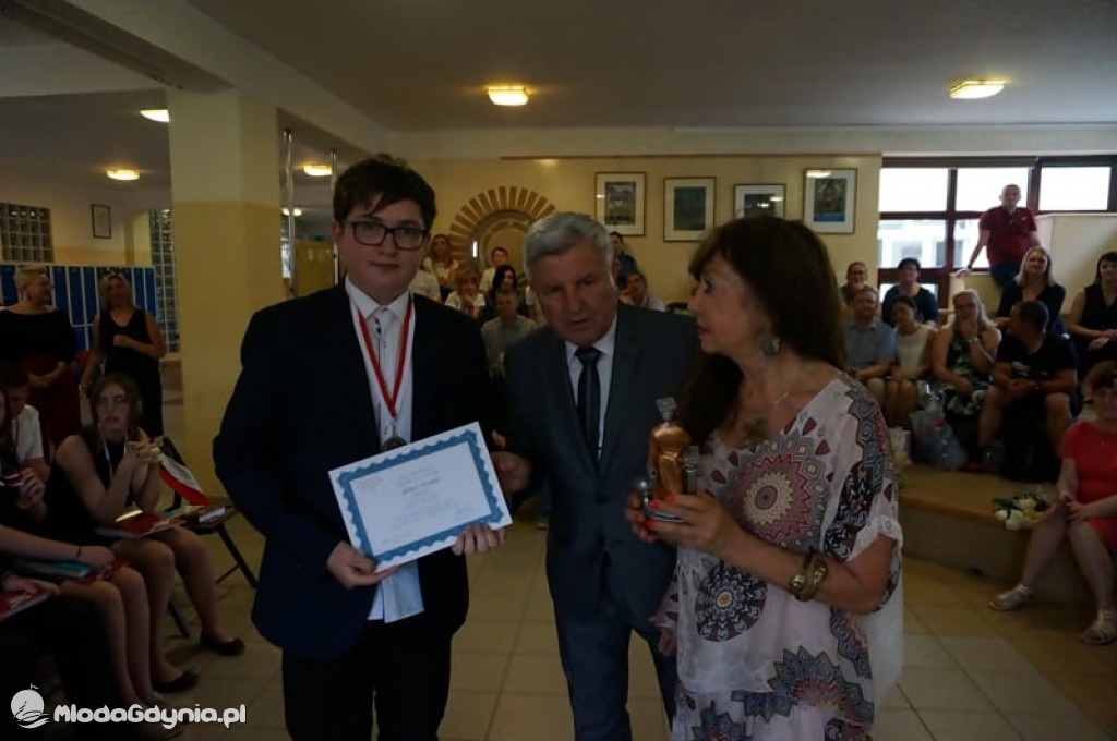 SP 28 - pożegnanie VIII klas 24.06.2021