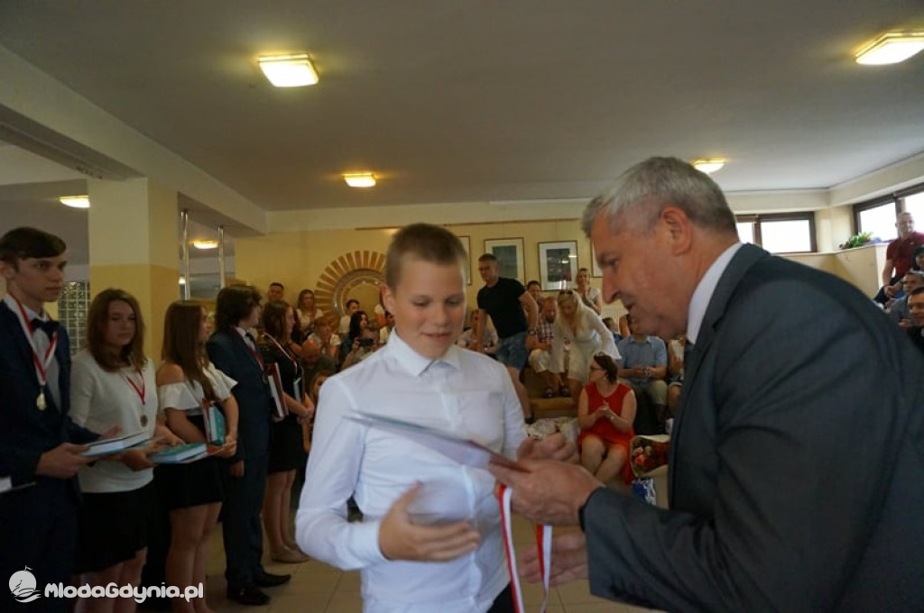 SP 28 - pożegnanie VIII klas 24.06.2021