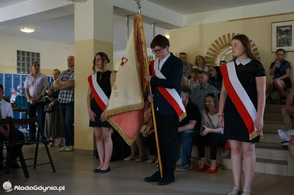 SP 28 - pożegnanie VIII klas 24.06.2021