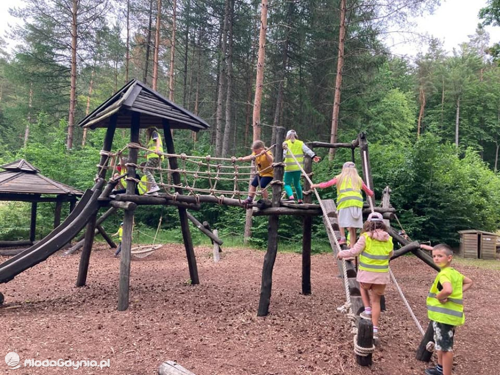 Klasa 2c SP 51 świętowała zakończenie roku na wycieczce w Marszewie