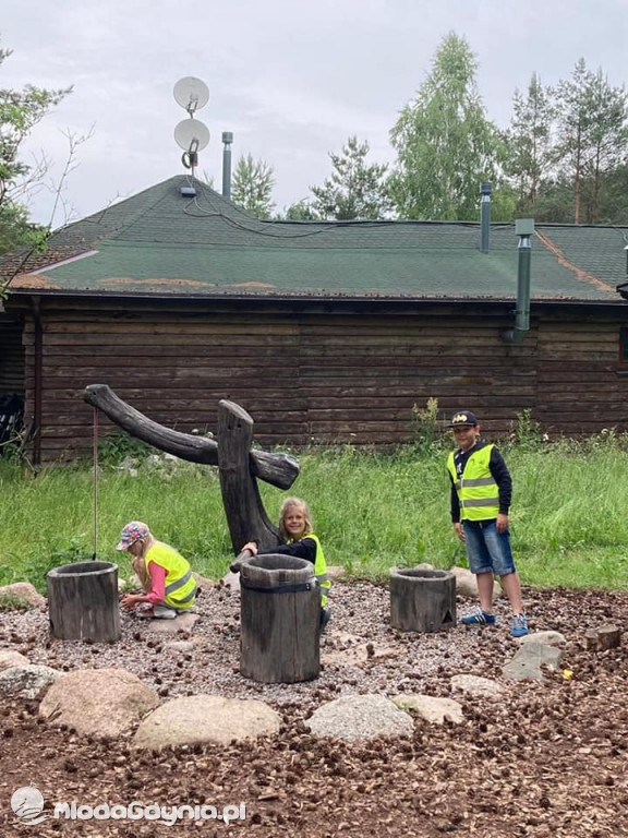 Klasa 2c SP 51 świętowała zakończenie roku na wycieczce w Marszewie