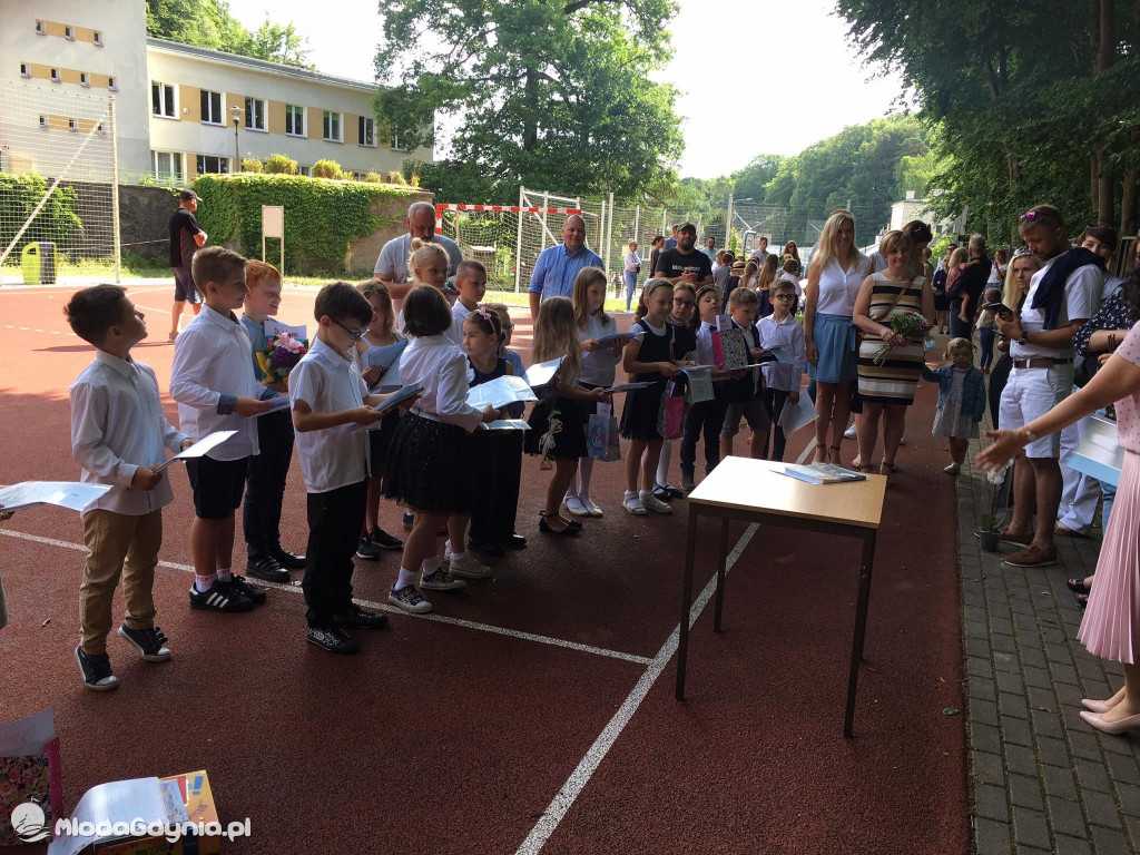 SP 26 - Uroczyste zakończenie roku szkolnego 2020/2021