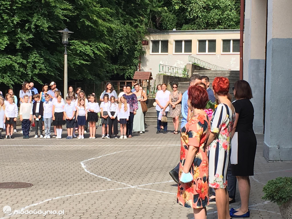 SP 26 - Uroczyste zakończenie roku szkolnego 2020/2021