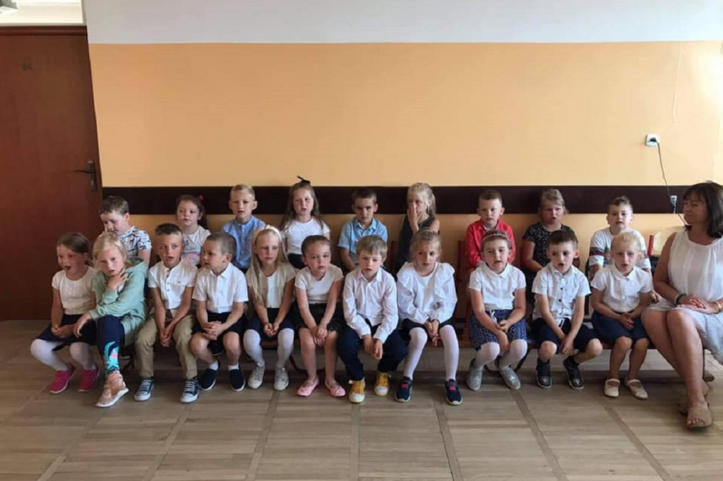 SP 43 - 24 czerwca grupy zerowe uroczyście zakończyły rok szkolny 2020/2021