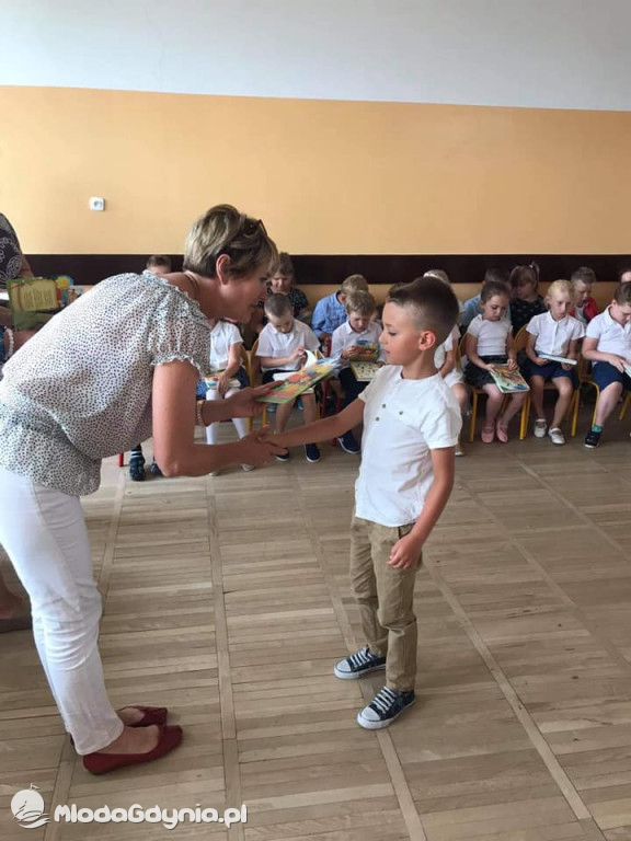 SP 43 - 24 czerwca grupy zerowe uroczyście zakończyły rok szkolny 2020/2021