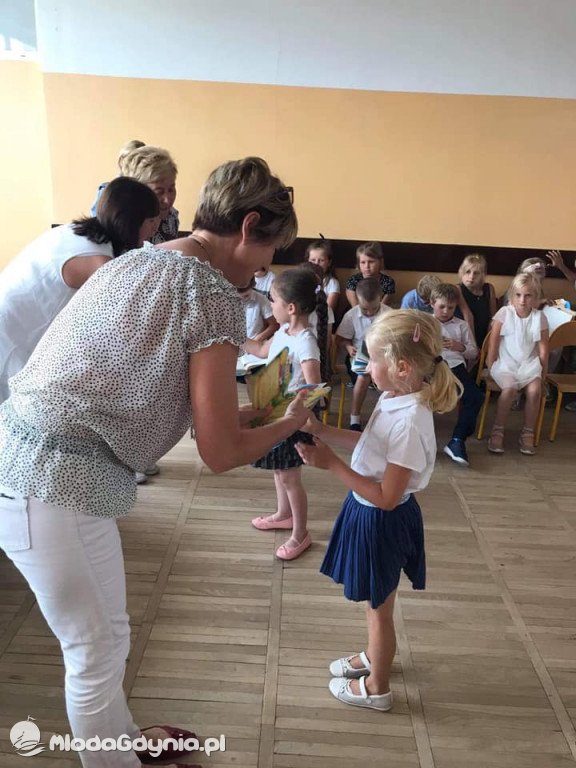 SP 43 - 24 czerwca grupy zerowe uroczyście zakończyły rok szkolny 2020/2021