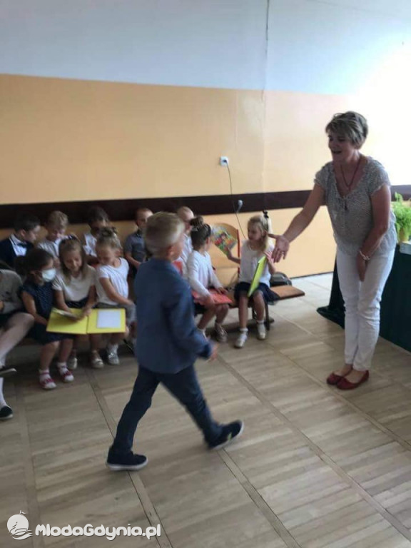 SP 43 - 24 czerwca grupy zerowe uroczyście zakończyły rok szkolny 2020/2021