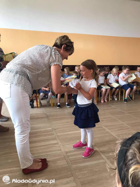 SP 43 - 24 czerwca grupy zerowe uroczyście zakończyły rok szkolny 2020/2021