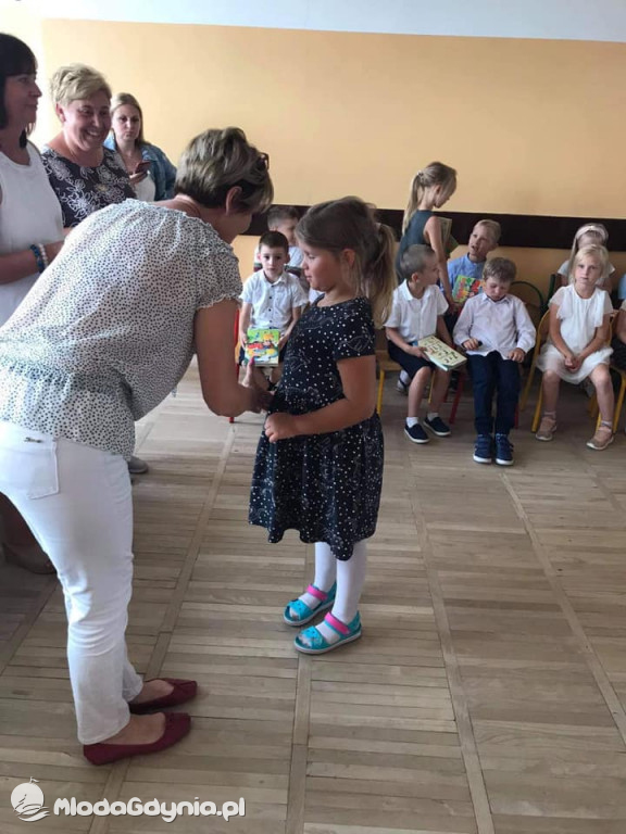 SP 43 - 24 czerwca grupy zerowe uroczyście zakończyły rok szkolny 2020/2021