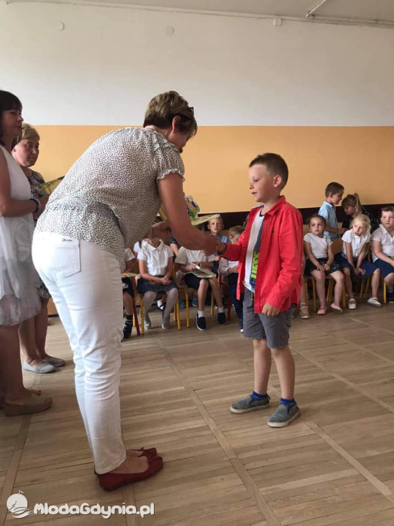 SP 43 - 24 czerwca grupy zerowe uroczyście zakończyły rok szkolny 2020/2021