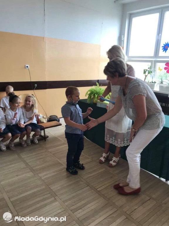 SP 43 - 24 czerwca grupy zerowe uroczyście zakończyły rok szkolny 2020/2021