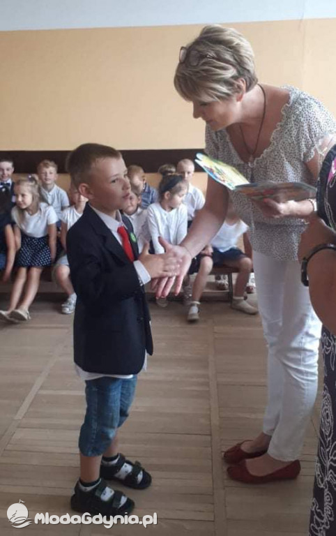 SP 43 - 24 czerwca grupy zerowe uroczyście zakończyły rok szkolny 2020/2021