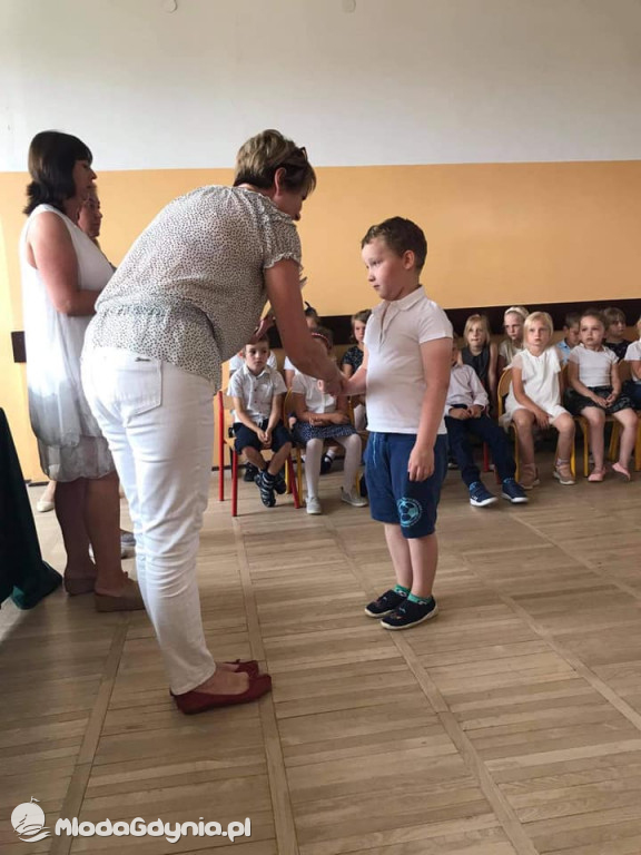 SP 43 - 24 czerwca grupy zerowe uroczyście zakończyły rok szkolny 2020/2021