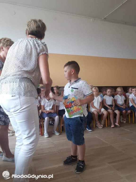 SP 43 - 24 czerwca grupy zerowe uroczyście zakończyły rok szkolny 2020/2021