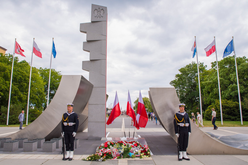 W dniu Święta Marynarki Wojennej 2021, w Kwaterze Pamięci na oksywskim cmentarzu MW oraz pod Pomnikiem Polska Morska