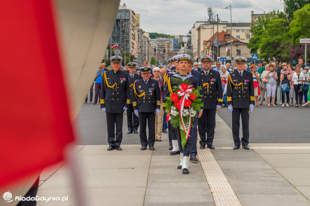 W dniu Święta Marynarki Wojennej 2021, w Kwaterze Pamięci na oksywskim cmentarzu MW oraz pod Pomnikiem Polska Morska