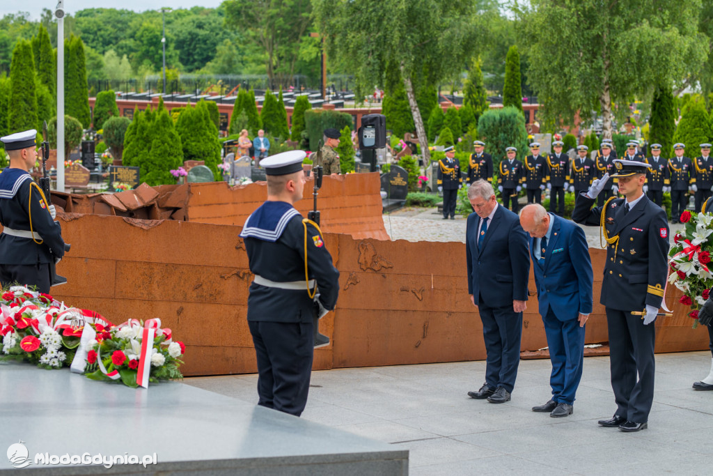 W dniu Święta Marynarki Wojennej 2021, w Kwaterze Pamięci na oksywskim cmentarzu MW oraz pod Pomnikiem Polska Morska