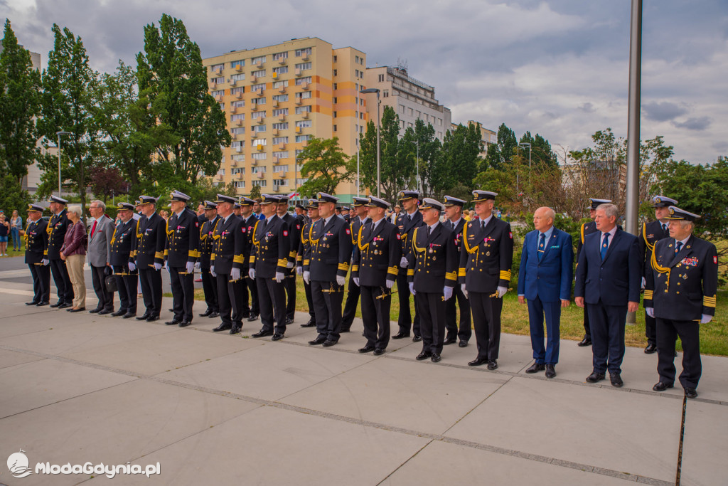 W dniu Święta Marynarki Wojennej 2021, w Kwaterze Pamięci na oksywskim cmentarzu MW oraz pod Pomnikiem Polska Morska