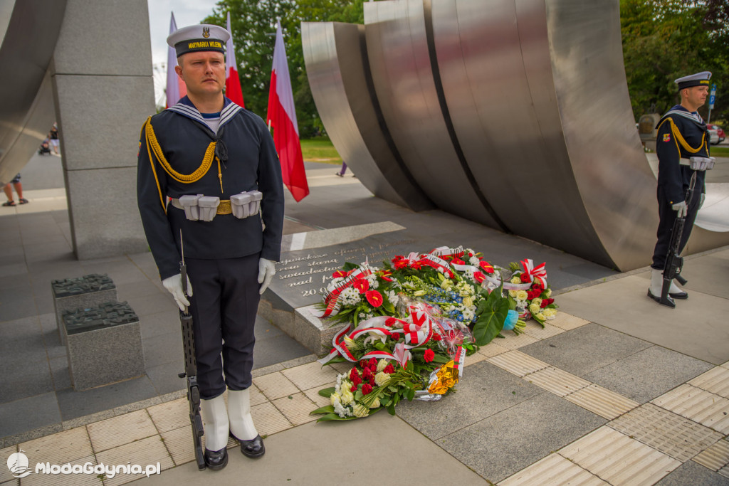 W dniu Święta Marynarki Wojennej 2021, w Kwaterze Pamięci na oksywskim cmentarzu MW oraz pod Pomnikiem Polska Morska