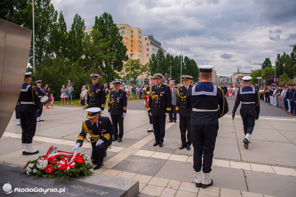 W dniu Święta Marynarki Wojennej 2021, w Kwaterze Pamięci na oksywskim cmentarzu MW oraz pod Pomnikiem Polska Morska