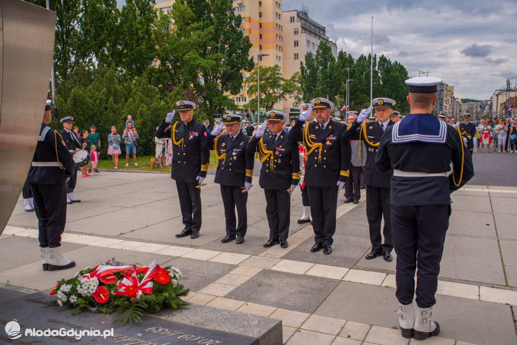 W dniu Święta Marynarki Wojennej 2021, w Kwaterze Pamięci na oksywskim cmentarzu MW oraz pod Pomnikiem Polska Morska