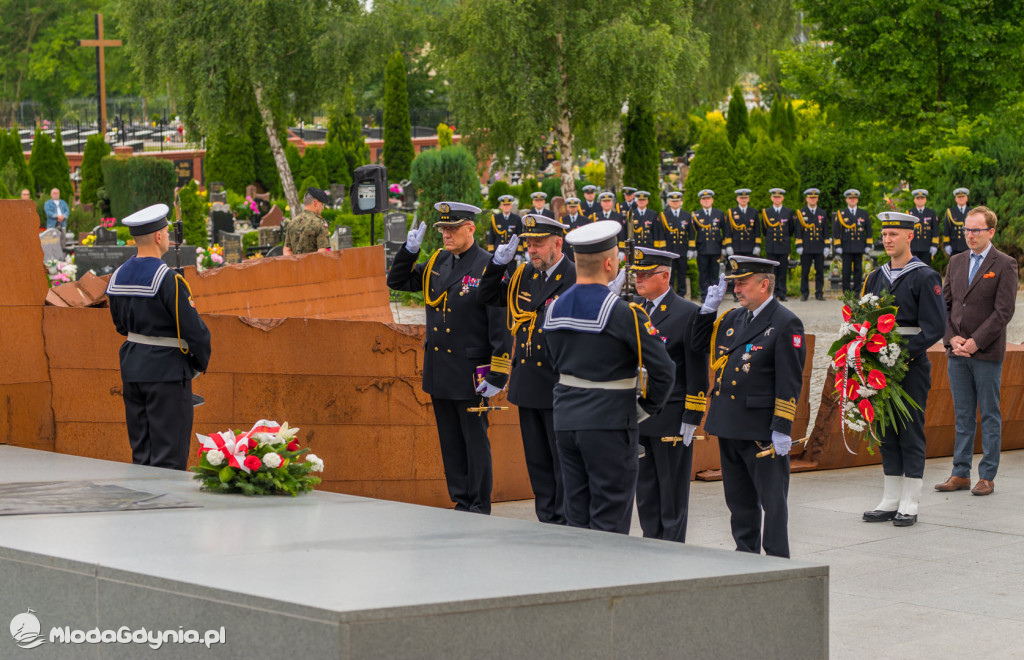 W dniu Święta Marynarki Wojennej 2021, w Kwaterze Pamięci na oksywskim cmentarzu MW oraz pod Pomnikiem Polska Morska