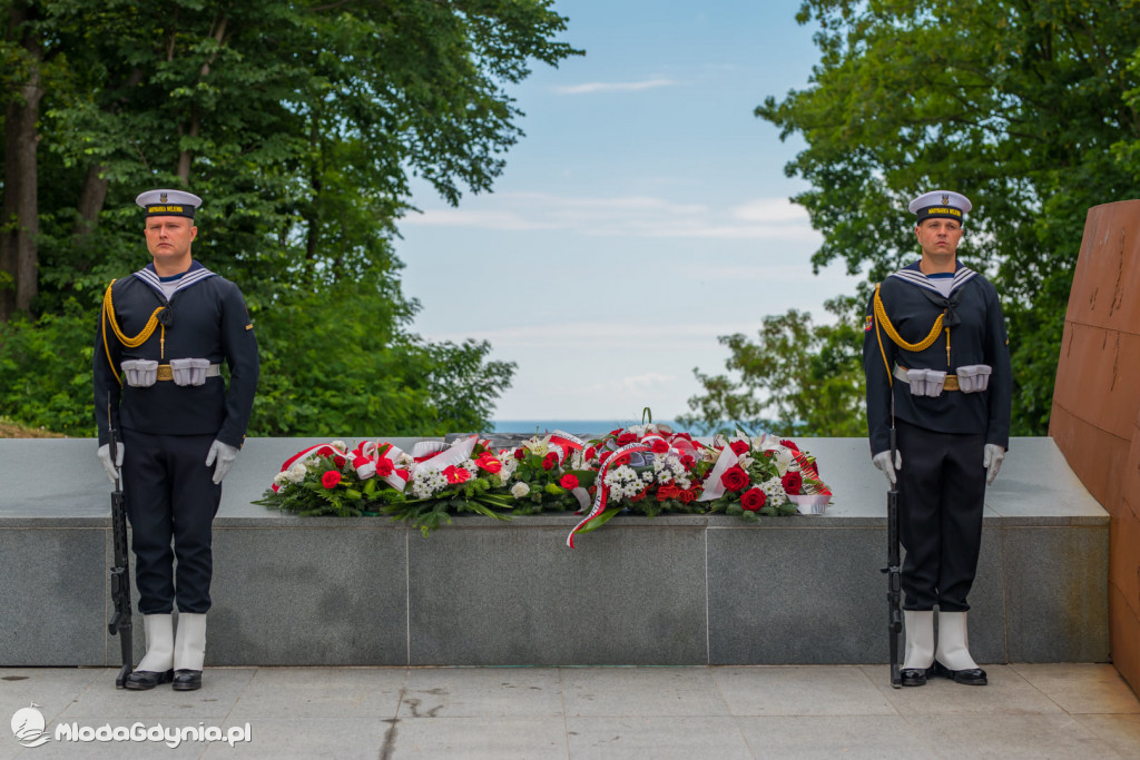 W dniu Święta Marynarki Wojennej 2021, w Kwaterze Pamięci na oksywskim cmentarzu MW oraz pod Pomnikiem Polska Morska