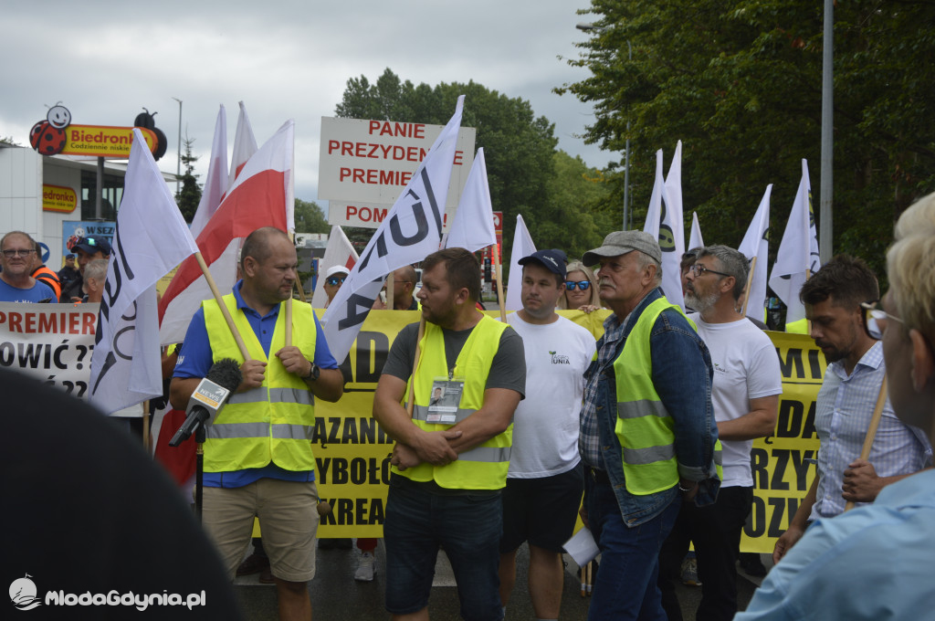 Protest rybaków i rolników we Władysławowie 24.07.2021