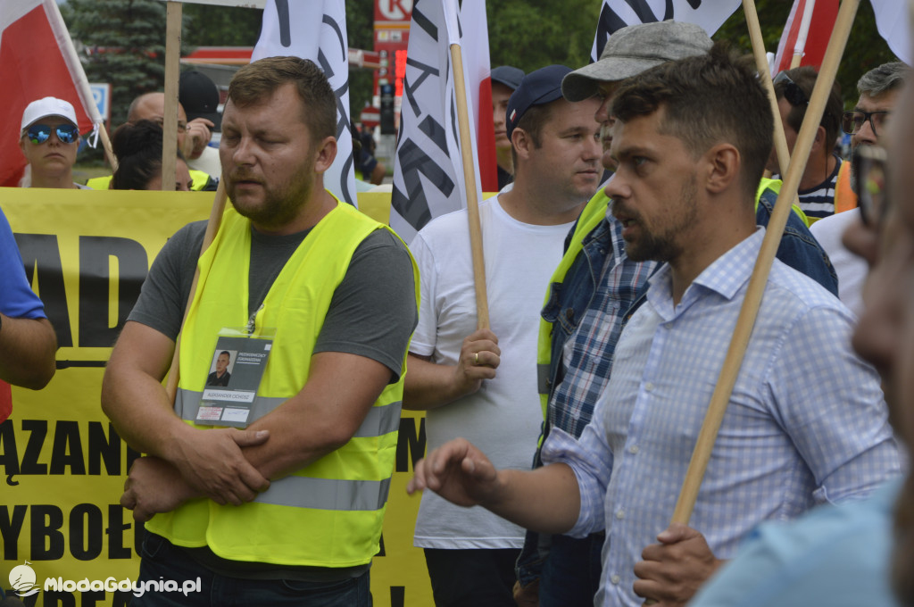 Protest rybaków i rolników we Władysławowie 24.07.2021