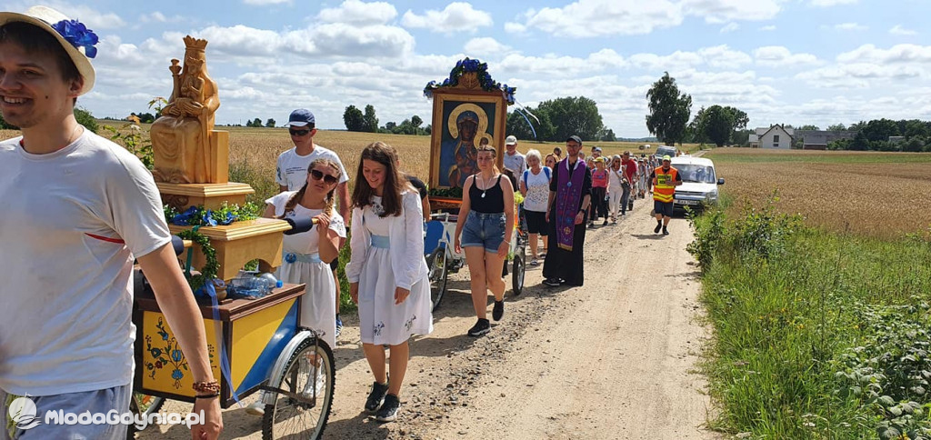 Pielgrzymka do Sianowa 2021