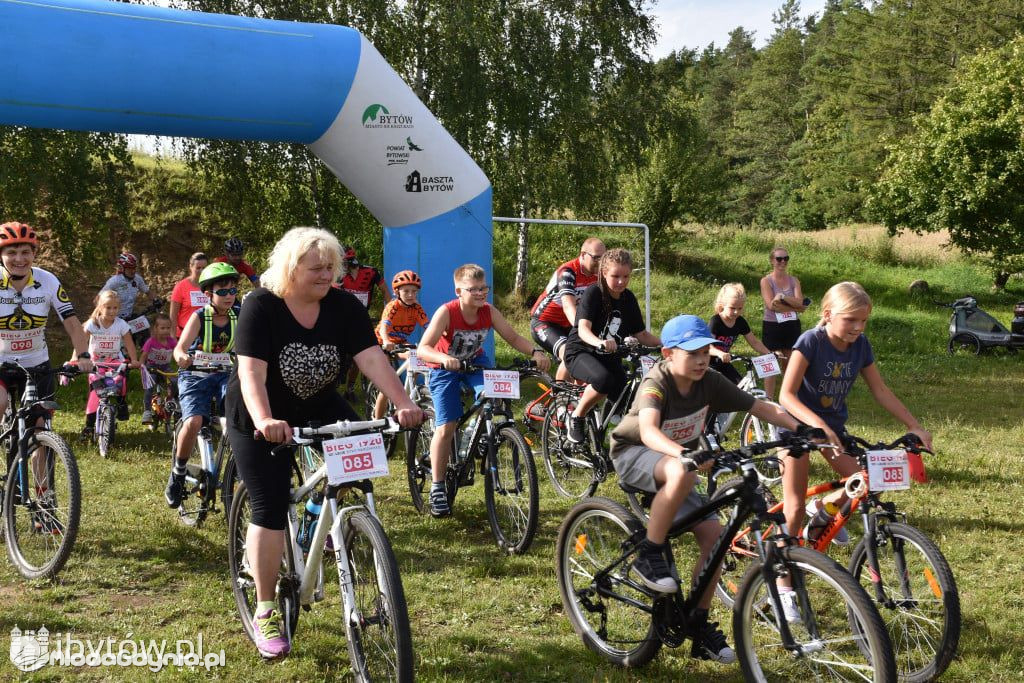 Rodzinny Piknik Sportowy w rocznicę Cudu nad Wisłą 1920 - Mądrzechowo koło Bytowa, 14.08.2021r