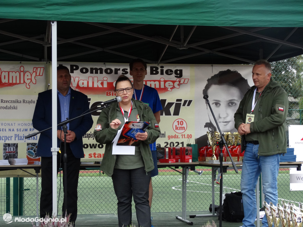 Bieg Inki - Lubichowo 04.09.2021 - wręczenie pucharów