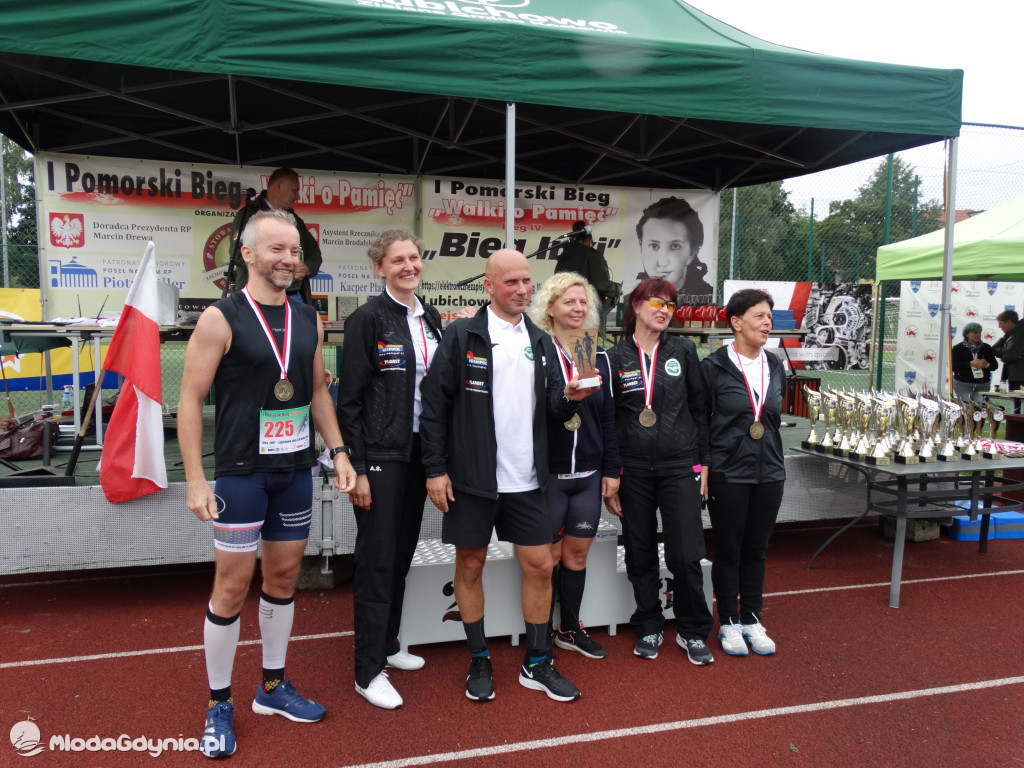 Bieg Inki - Lubichowo 04.09.2021 - wręczenie pucharów