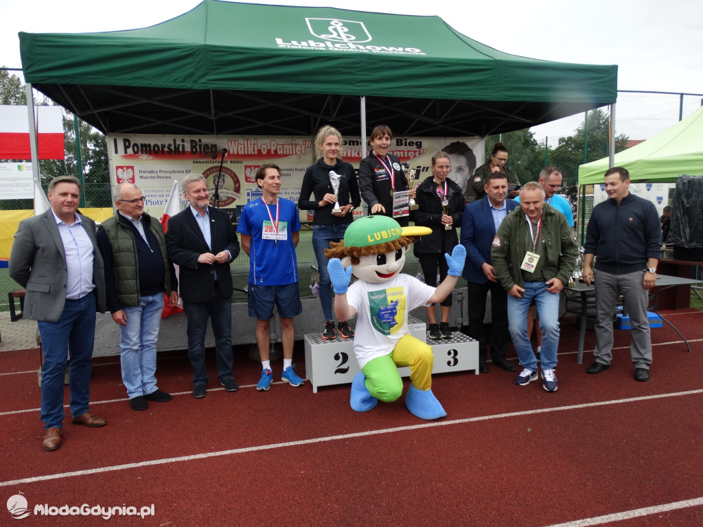 Bieg Inki - Lubichowo 04.09.2021 - wręczenie pucharów