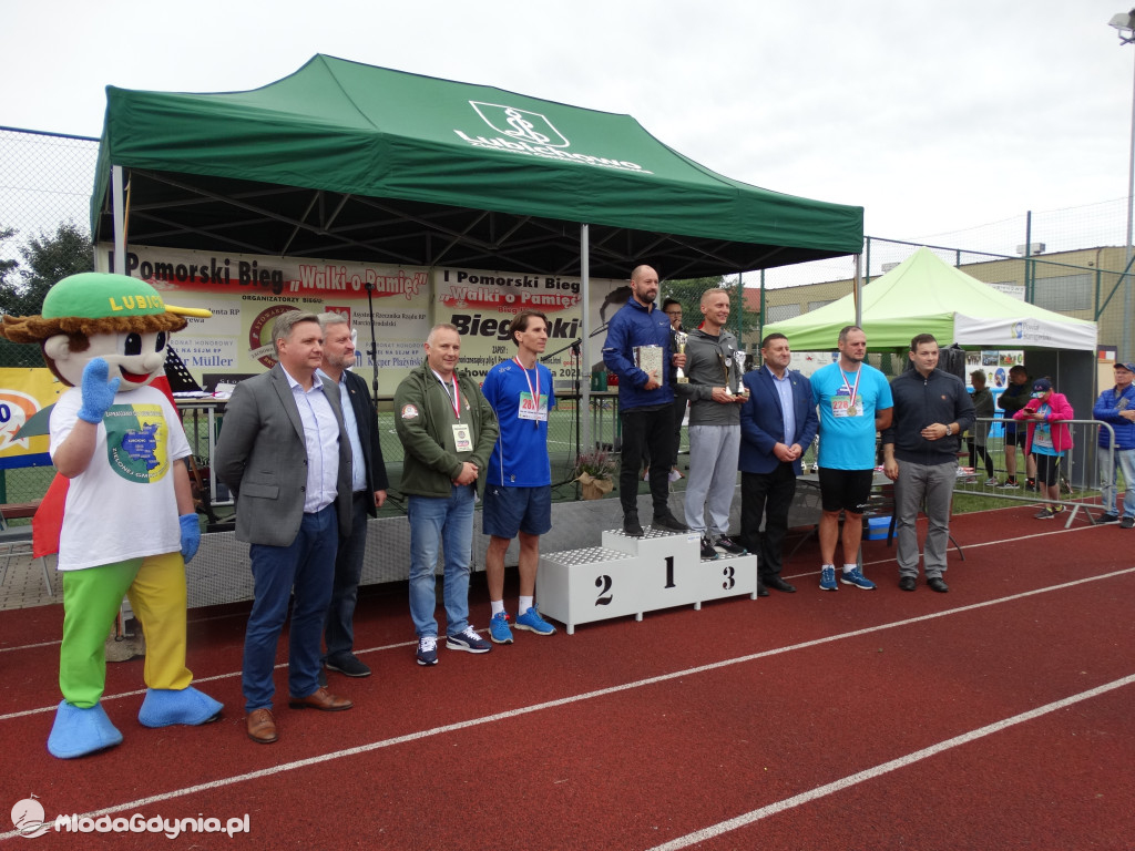 Bieg Inki - Lubichowo 04.09.2021 - wręczenie pucharów