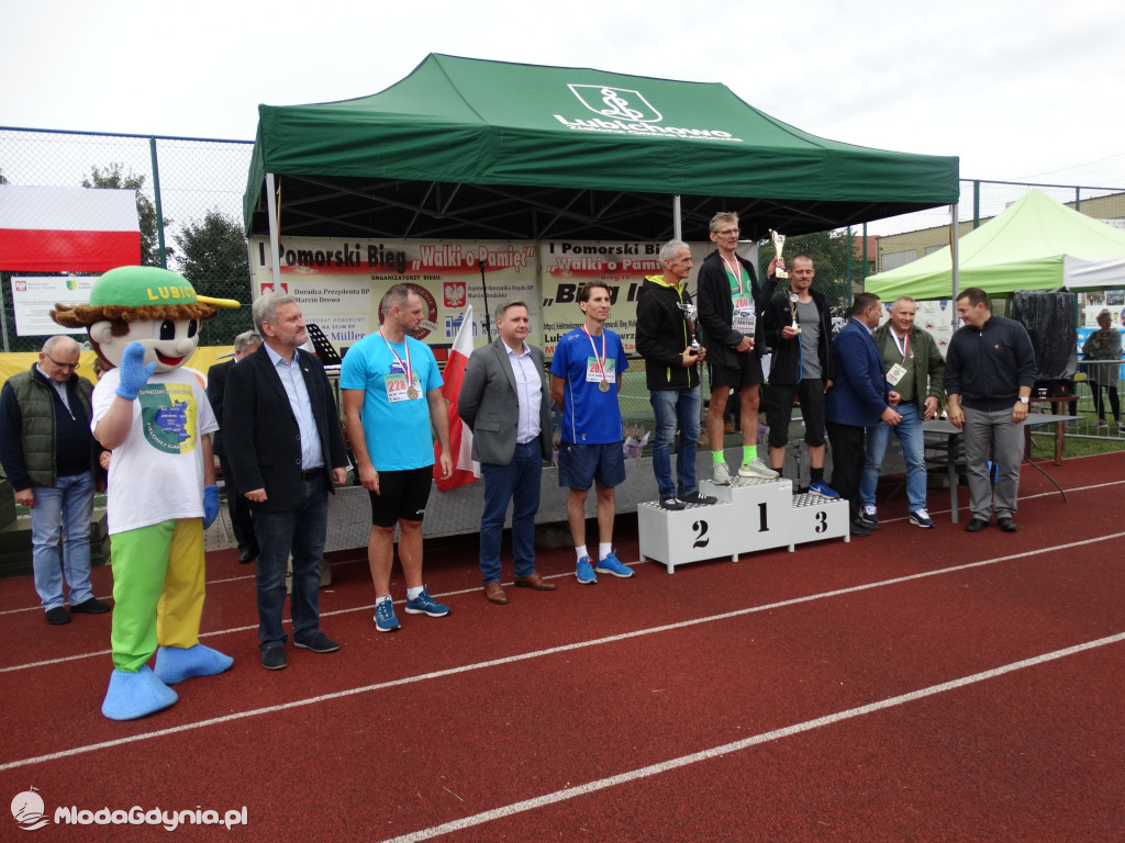 Bieg Inki - Lubichowo 04.09.2021 - wręczenie pucharów