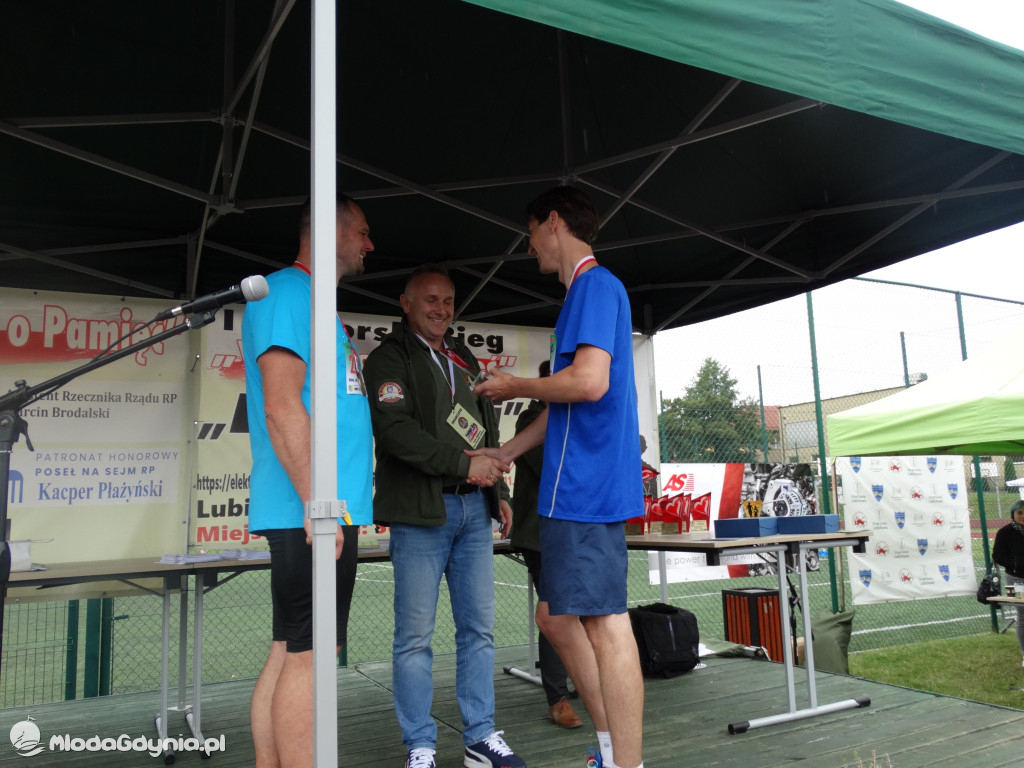 Bieg Inki - Lubichowo 04.09.2021 - wręczenie pucharów