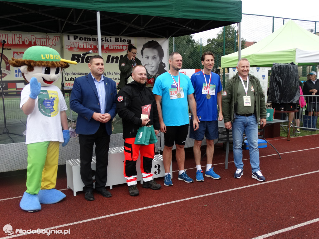 Bieg Inki - Lubichowo 04.09.2021 - wręczenie pucharów