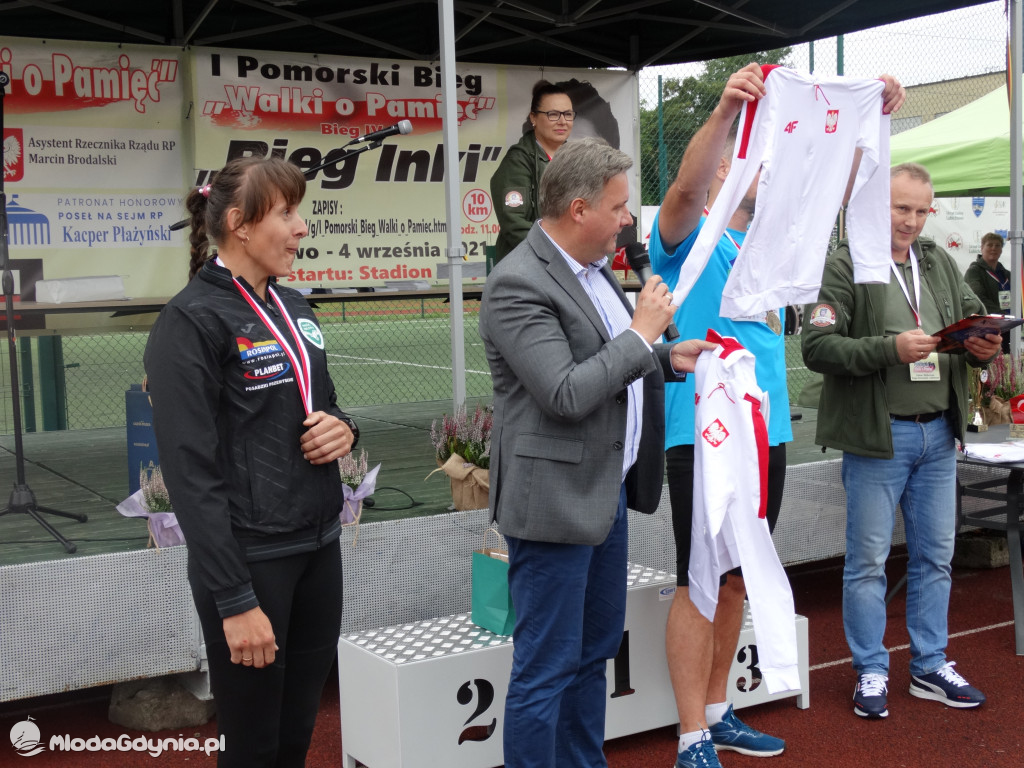 Bieg Inki - Lubichowo 04.09.2021 - wręczenie pucharów