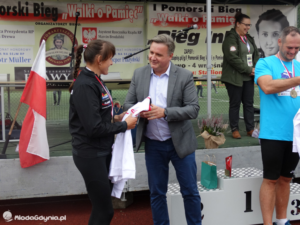 Bieg Inki - Lubichowo 04.09.2021 - wręczenie pucharów