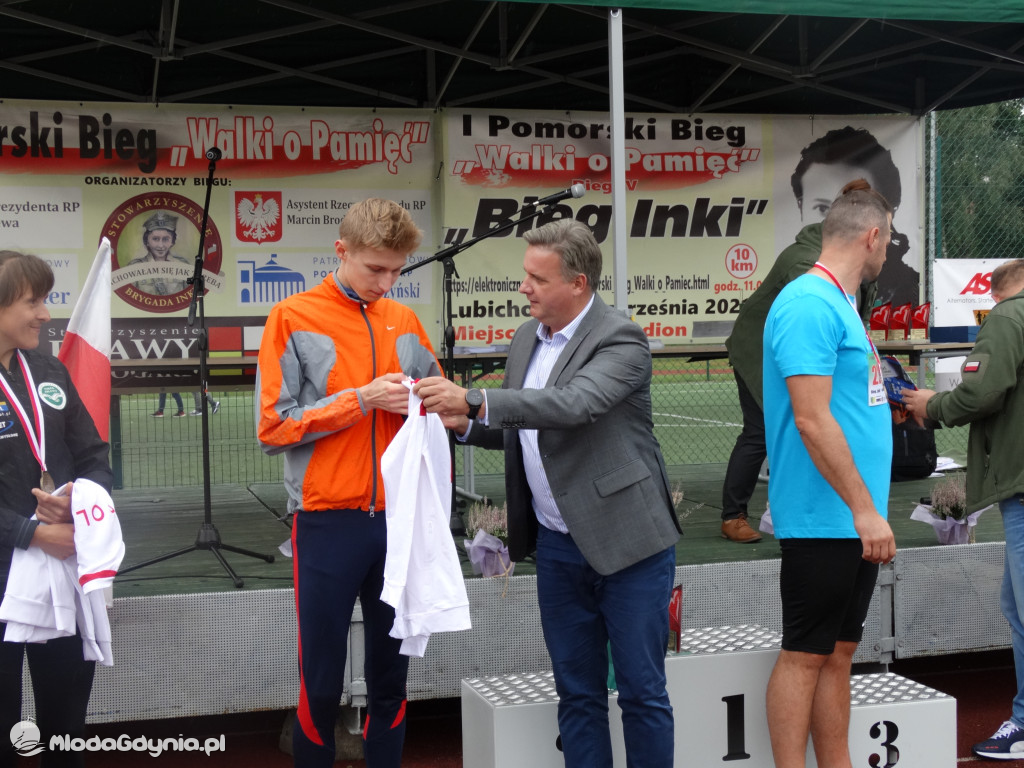 Bieg Inki - Lubichowo 04.09.2021 - wręczenie pucharów