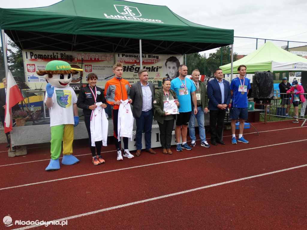 Bieg Inki - Lubichowo 04.09.2021 - wręczenie pucharów