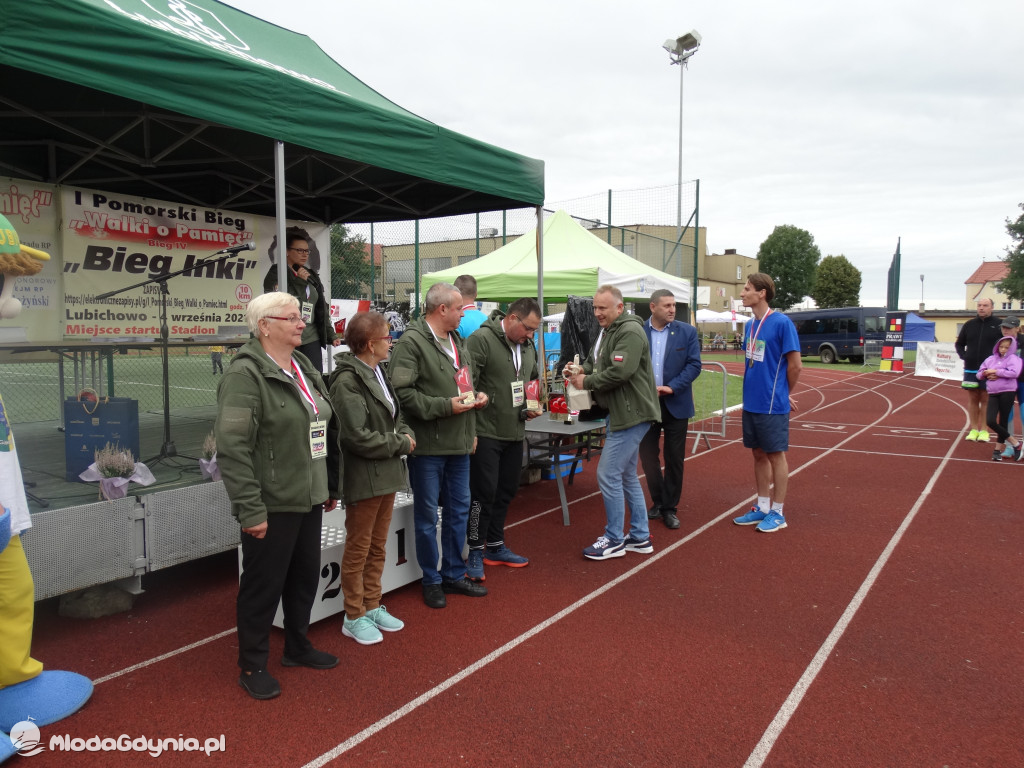 Bieg Inki - Lubichowo 04.09.2021 - wręczenie pucharów
