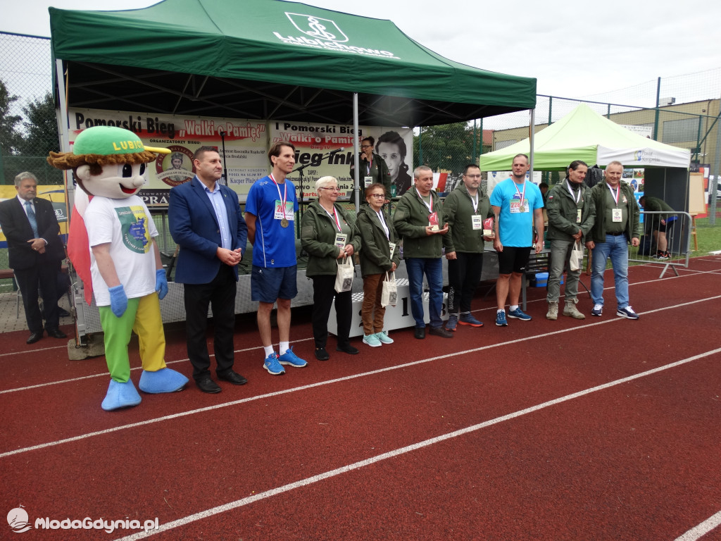 Bieg Inki - Lubichowo 04.09.2021 - wręczenie pucharów