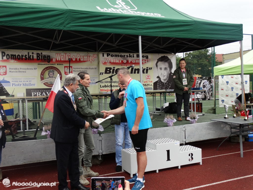 Bieg Inki - Lubichowo 04.09.2021 - wręczenie pucharów