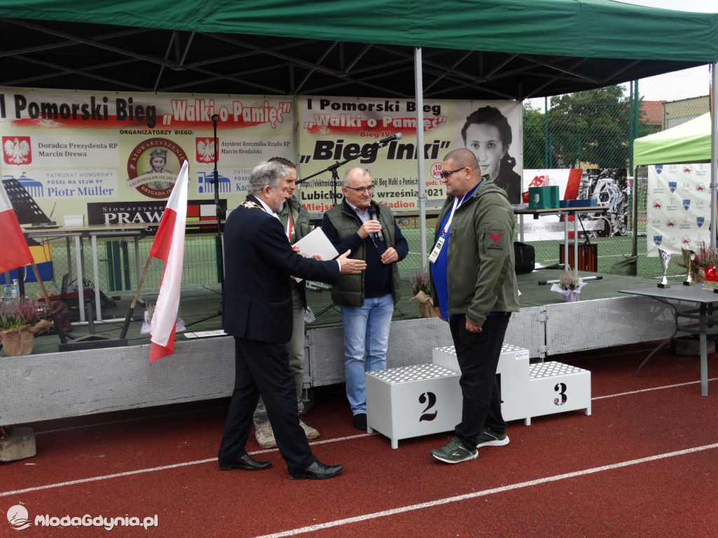 Bieg Inki - Lubichowo 04.09.2021 - wręczenie pucharów