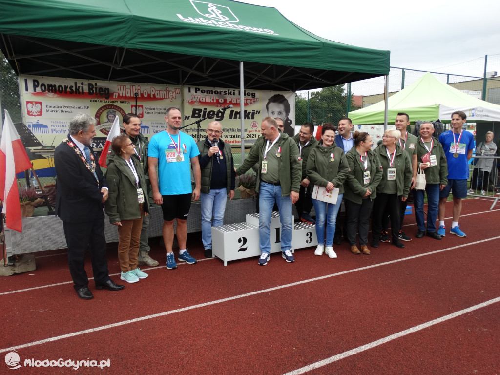 Bieg Inki - Lubichowo 04.09.2021 - wręczenie pucharów