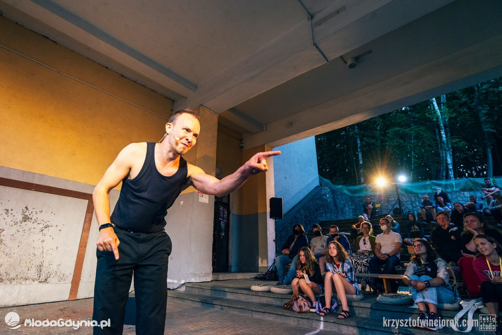 Teatr Gdynia Główna - Odyseja Lemowska - ostatni pokaz