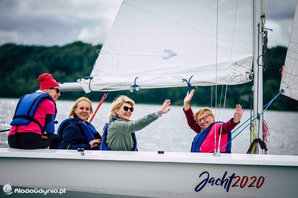 Różowe Regaty na Jachcie 2020 w Złotej Górze