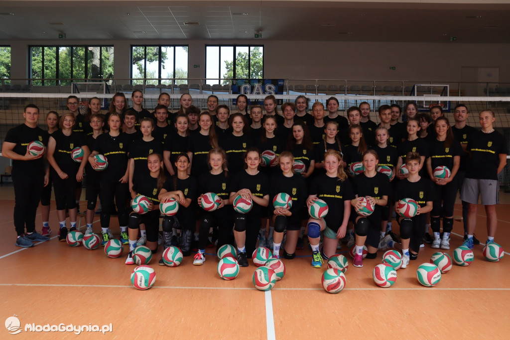 Gdyńska Akademia Siatkówki gotowa do sezonu - Chojnice 2021